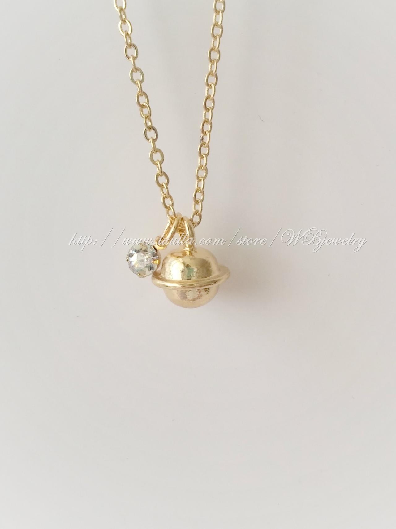 Gold-planet Saturn Asteroid Necklace on Luulla